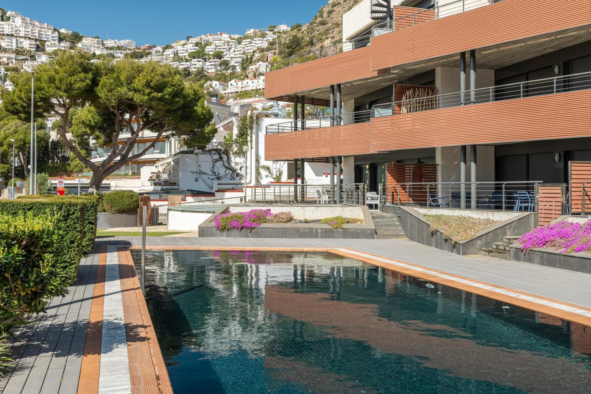 רוזס Apartamento Con Gran Terraza Delante Del Mar מראה חיצוני תמונה