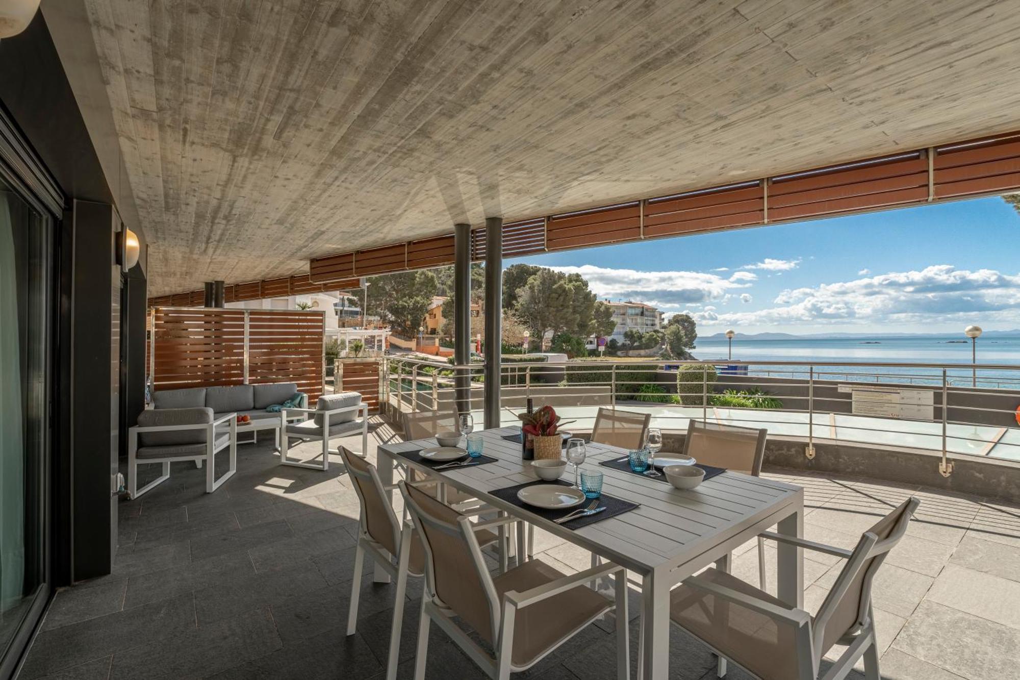 רוזס Apartamento Con Gran Terraza Delante Del Mar מראה חיצוני תמונה